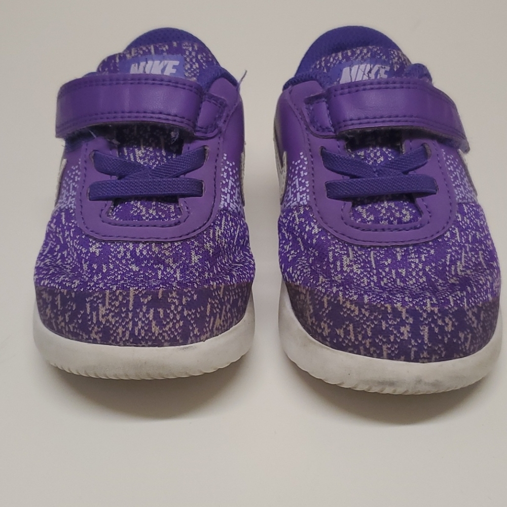 Purple nikes 8c